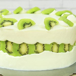 Kiwi Fault Line Cake