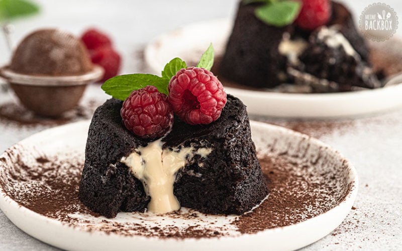 Glutenfreie Lava Cakes mit Mandelcreme