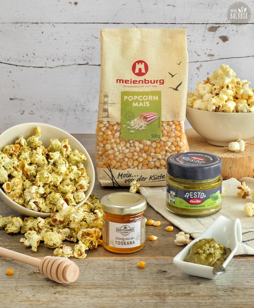 Zweierlei Popcorn mit Honig oder Pesto mit Produkten