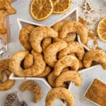 Weihnachtskipferl mit Zimt und Orange