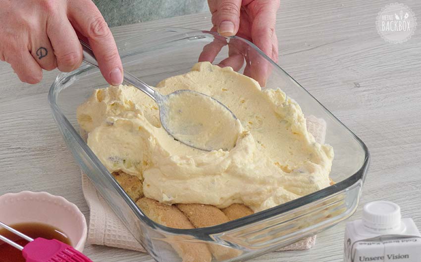 Tiramisu Rezept: Creme verteilen