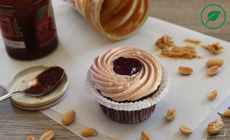 Peanutbutter & Jelly Cupcakes