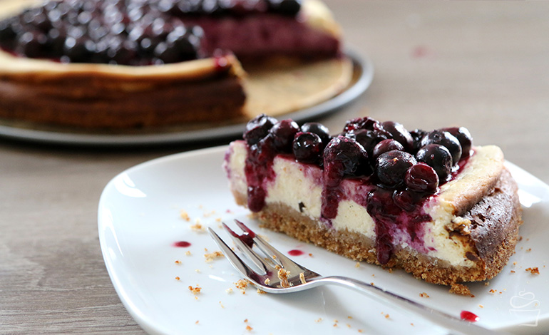 White Chocolate Cheesecake Blueberry