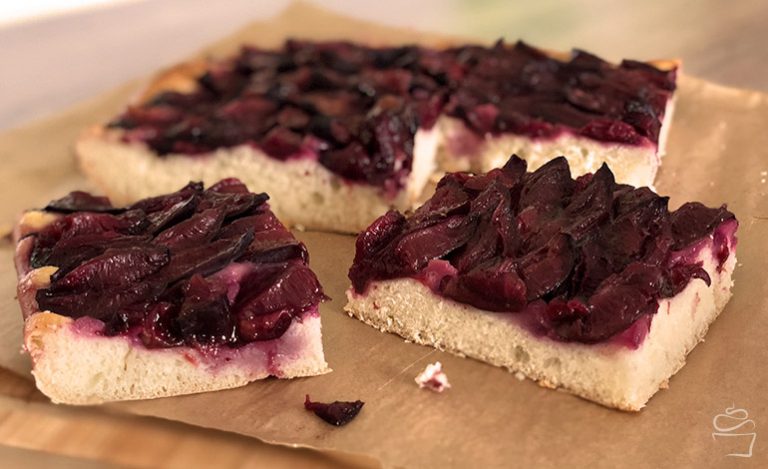 Omas Zwetschgenkuchen mit Hefeteig › Meine Backbox